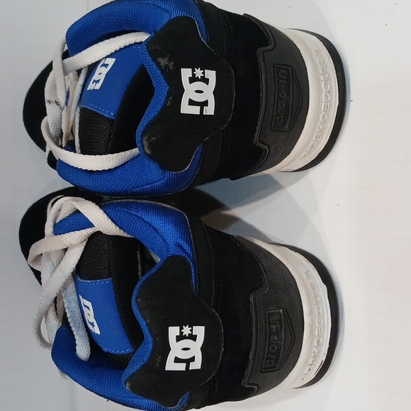 DC Skateboard Drop in Cushion Sneaker size 9 Leather upper Blue Black White sole - Picture 2 of 9